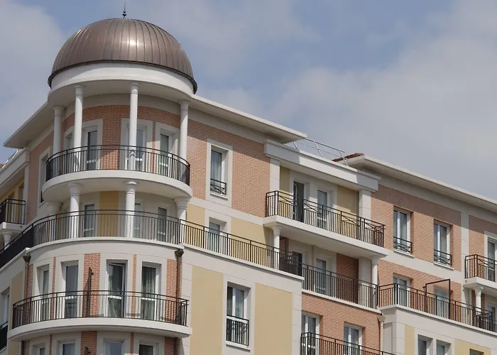 Aparthotel Adagio Paris Montrouge
