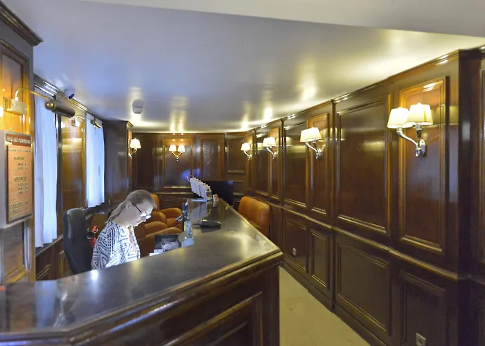 Hotel Eugenie Paris