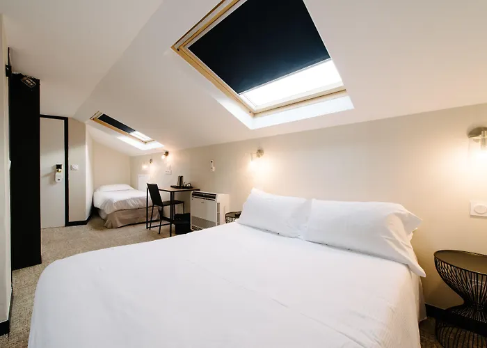 Atypik Hotel Clichy