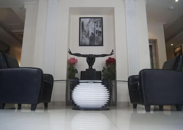 Hotel Regina Montmartre Paris