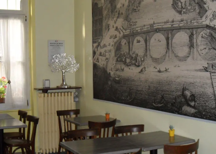 Hotel Jean Bart París