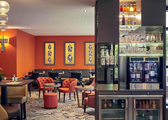 Mercure Tour Eiffel Grenelle Paris
