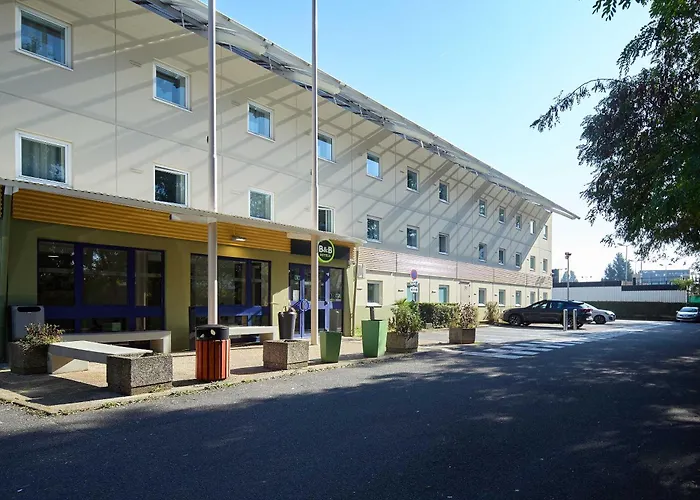 Viry-Chatillon Hotels