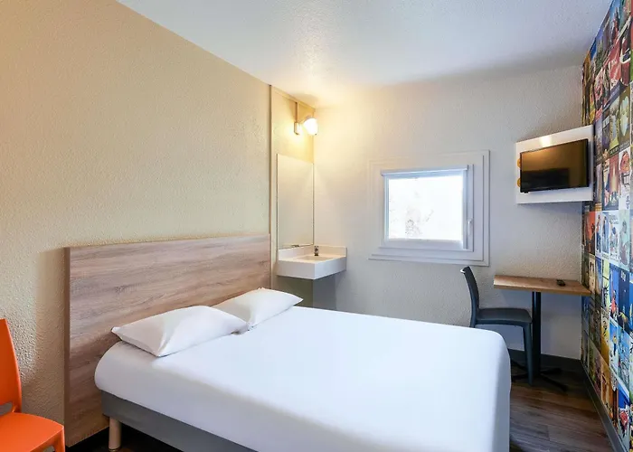 Hotels in Les Ulis