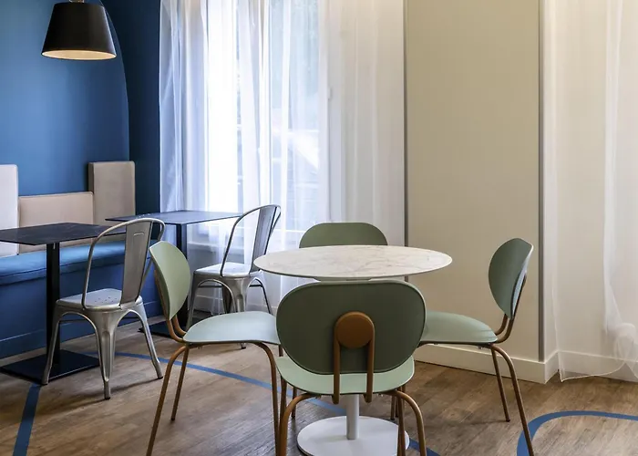 Hotel ibis Styles Asnieres Centre