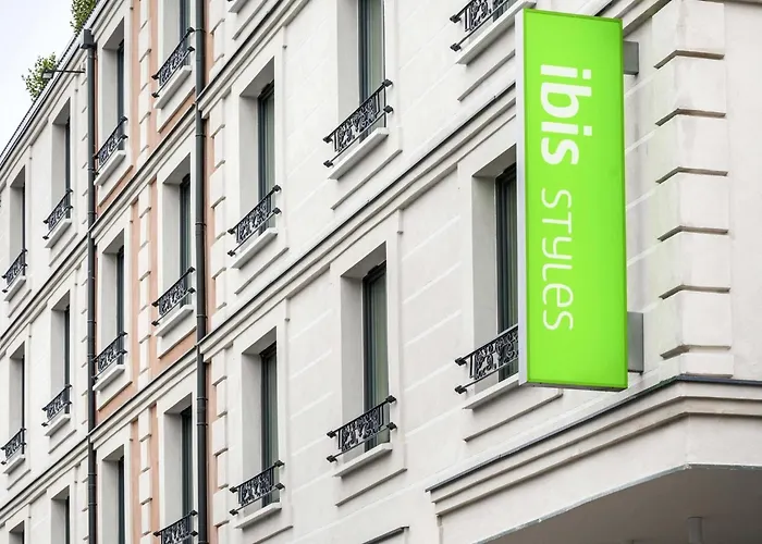 Hotels in Clamart
