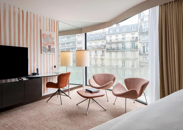 Renaissance Paris Arc De Triomphe Hotel de 5 estrelas
