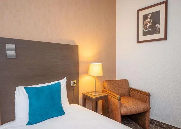 Le Chesnay (Yvelines) Hotels