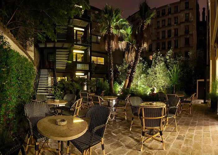 B Montmartre Hotel Paris