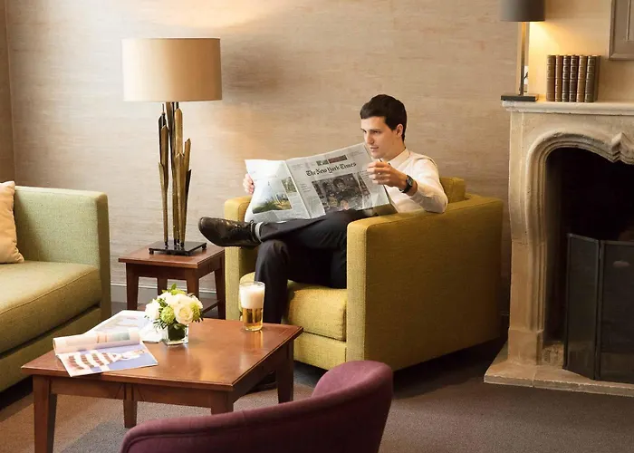 Hotel Montbriand Antony - Ancien Alixia
