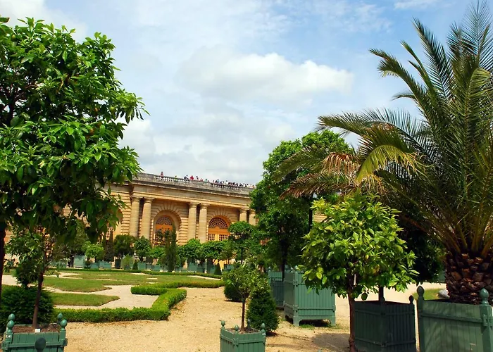 Pet friendly Les Petits Apparts Versailles