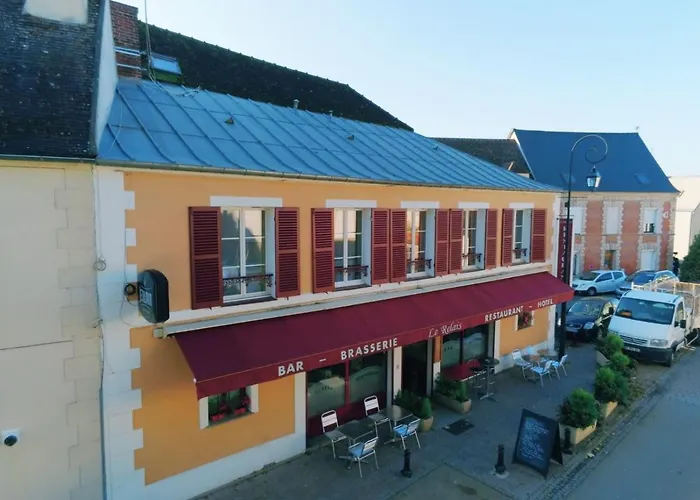 Hotel le relais à Fontenay-Trésigny